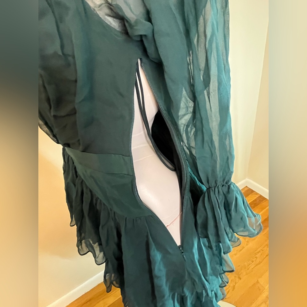 Cinq A Sept Elsa Dress in Everglade Cold Shoulder Ruffle Women’s Size 6 - Picture 5 of 14